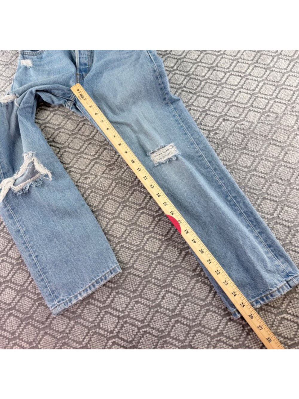 Levi’s 501 Distressed Light Wash Straight Leg Denim Jeans Size W24 L26 - Picture 14 of 16